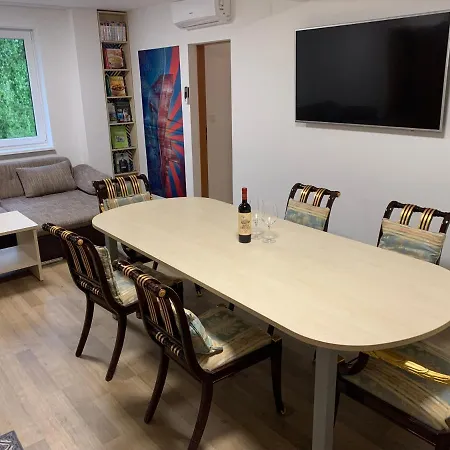 Apartman Sunny *
